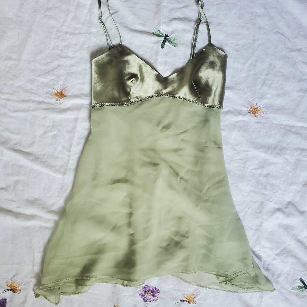 Victoria’s Secret Teddy Camisole 🌻